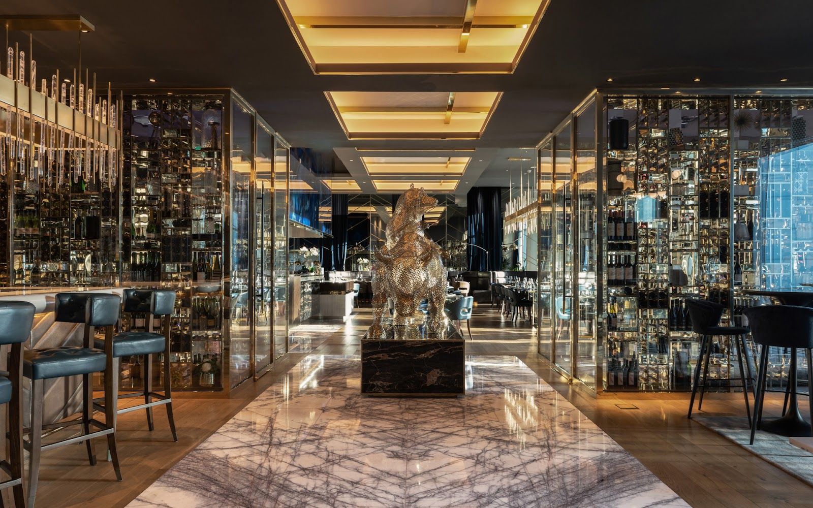 Bull and Bear Waldorf Astoria DIFC Sunday roast — wagyu sirloin