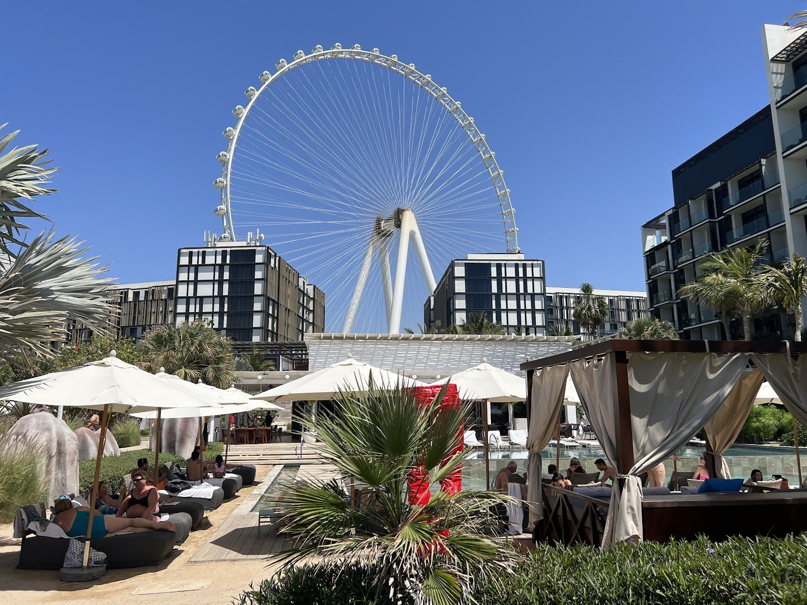 Best Beach Brunch in Dubai