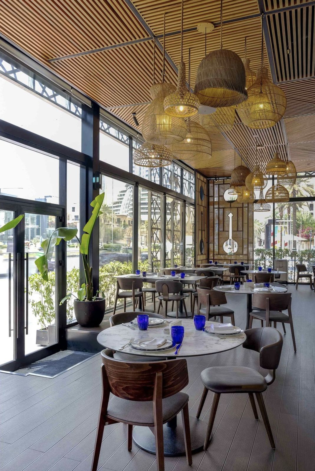 Em Sherif Dubai — signature dish and dining room