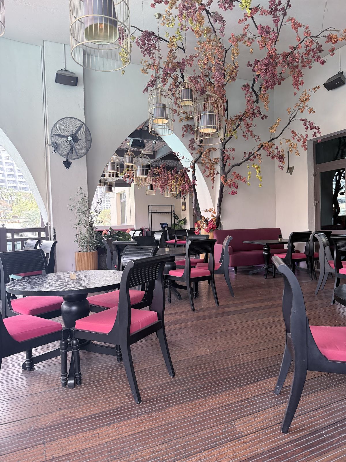Karma Kafe Dubai — fountain-level terrace at Souk Al Bahar