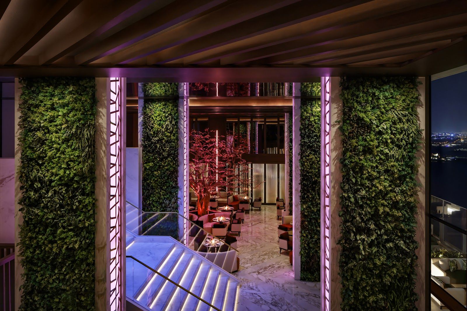 Palm Jumeirah date night